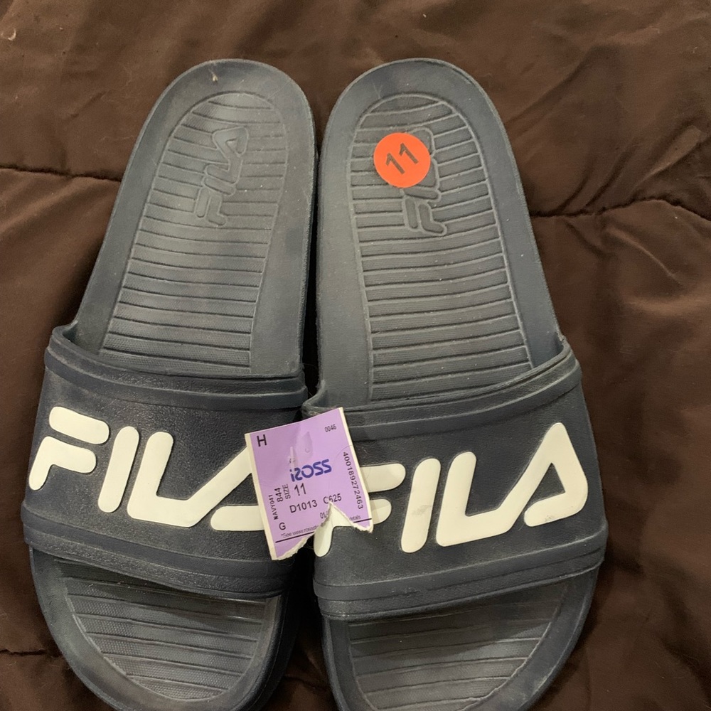 Fila Slides
